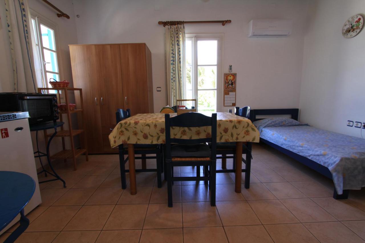 Smaragda Rooms & Studios Platis Gialos  외부 사진